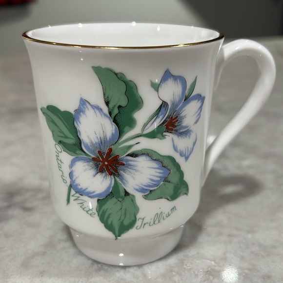Ontario White Trillium China Cup - Picture 3 of 4